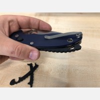 Backspacer für Spyderco Manix 2 - mit Riffeln für mehr Grip